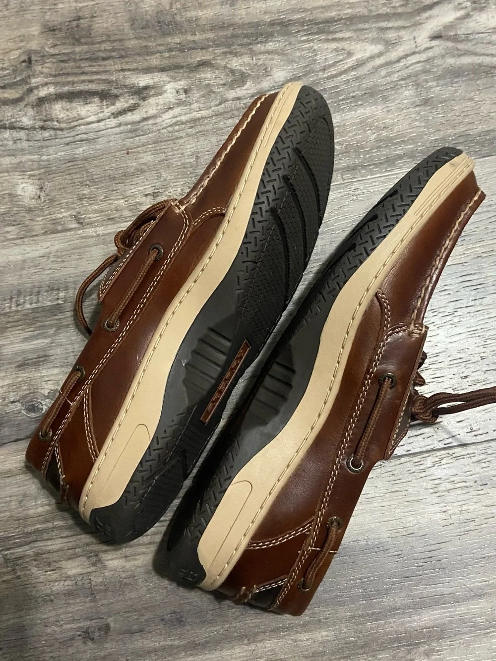 Sperry Men's Brown Leather Moc Toe Boat Shoes with Cream Sole